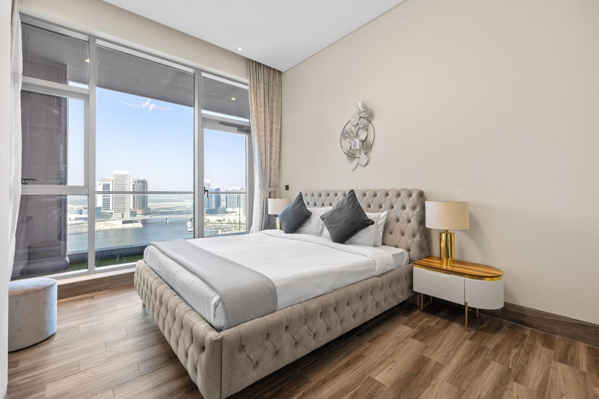 Appartamento Unlock J One Downtown Dubai Esterno foto