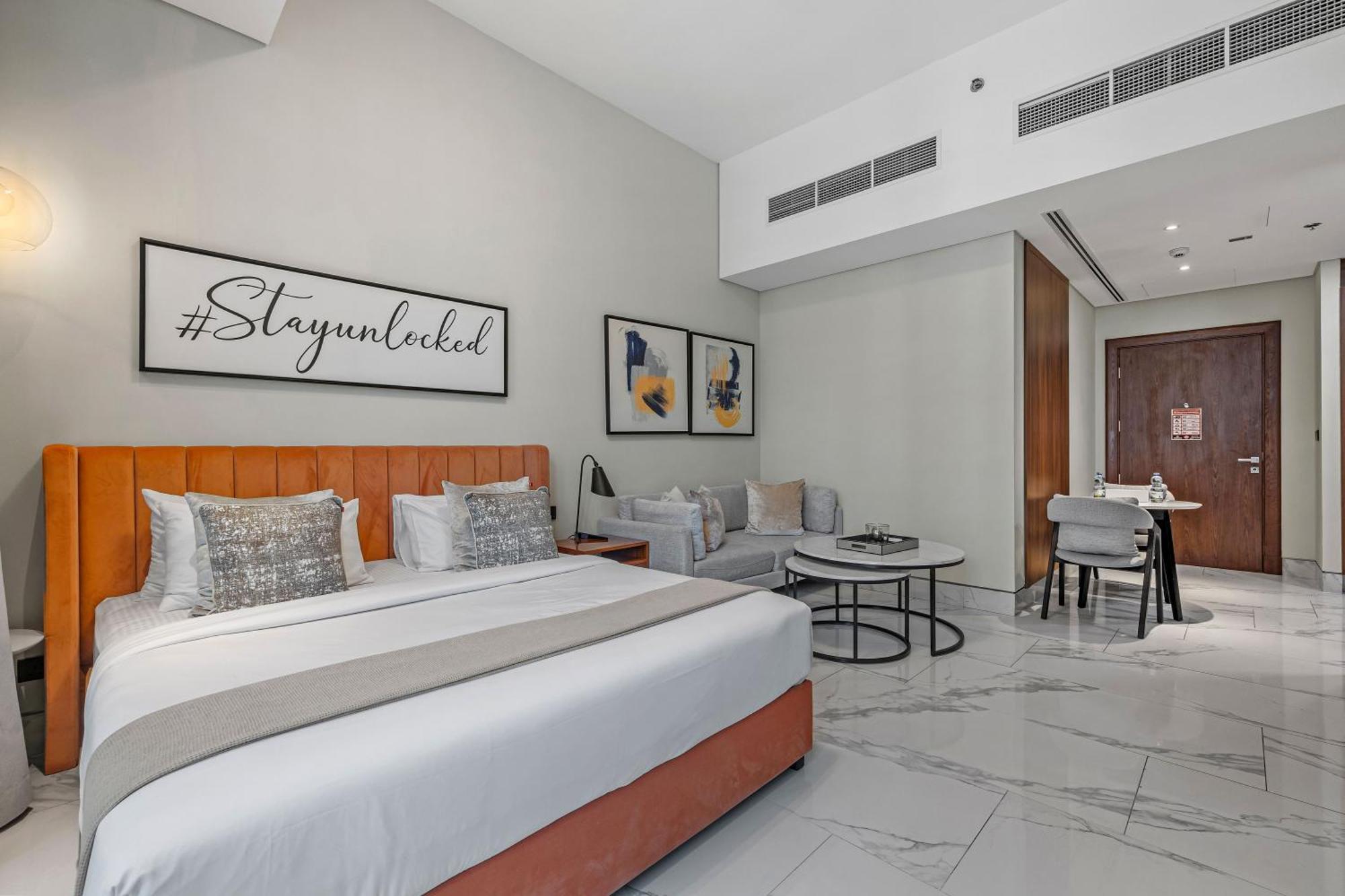 Appartamento Unlock J One Downtown Dubai Esterno foto